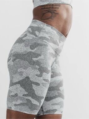 NOBULL Biker Grey Camo Shorts size XS